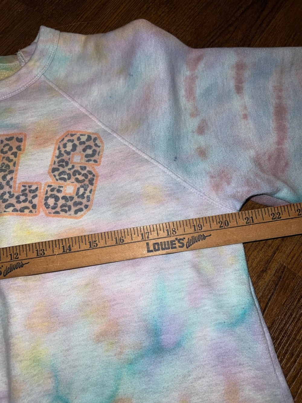Tennessee Vols Multicolor Tie-Dye Gameday Pullover Crewneck Sweatshirt Size M - Picture 8 of 9